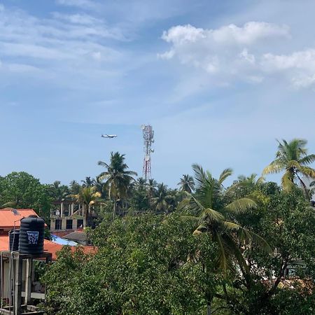 Lucky Transit Hotel - Katunayake Airport Exterior photo